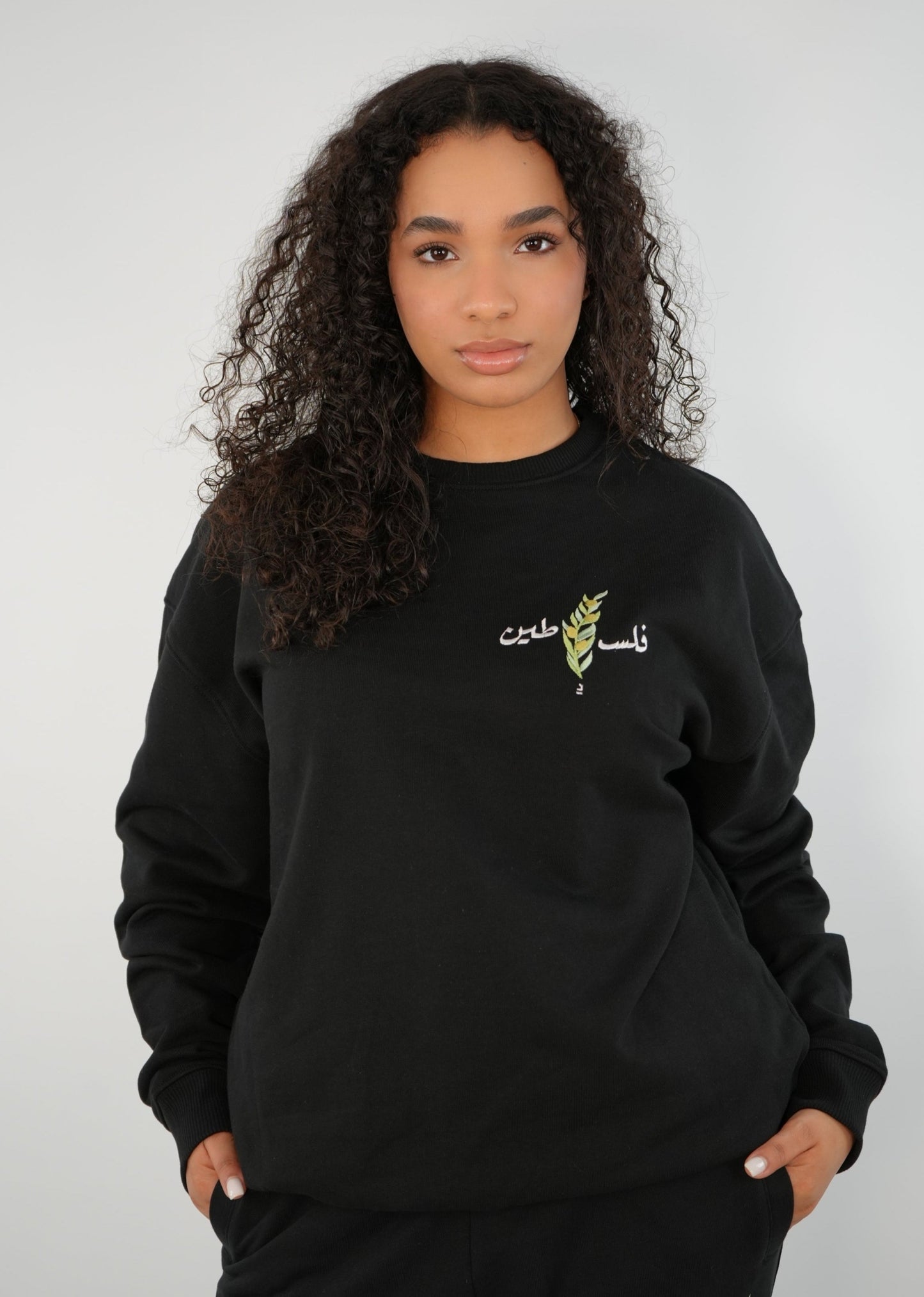Olive Stick Sweatshirt | Black | m/f