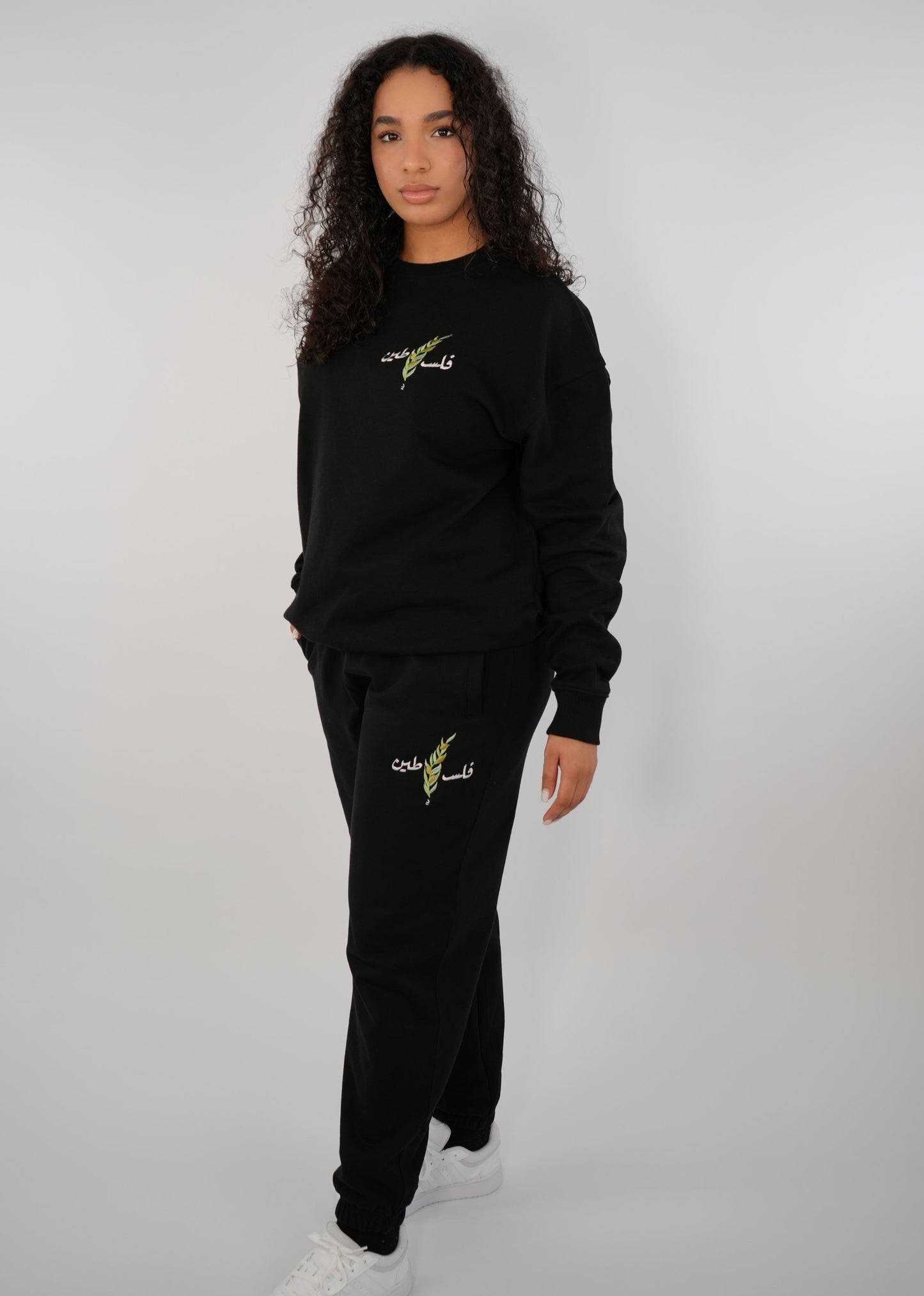 Olive Stick Sweatshirt | Black | m/f
