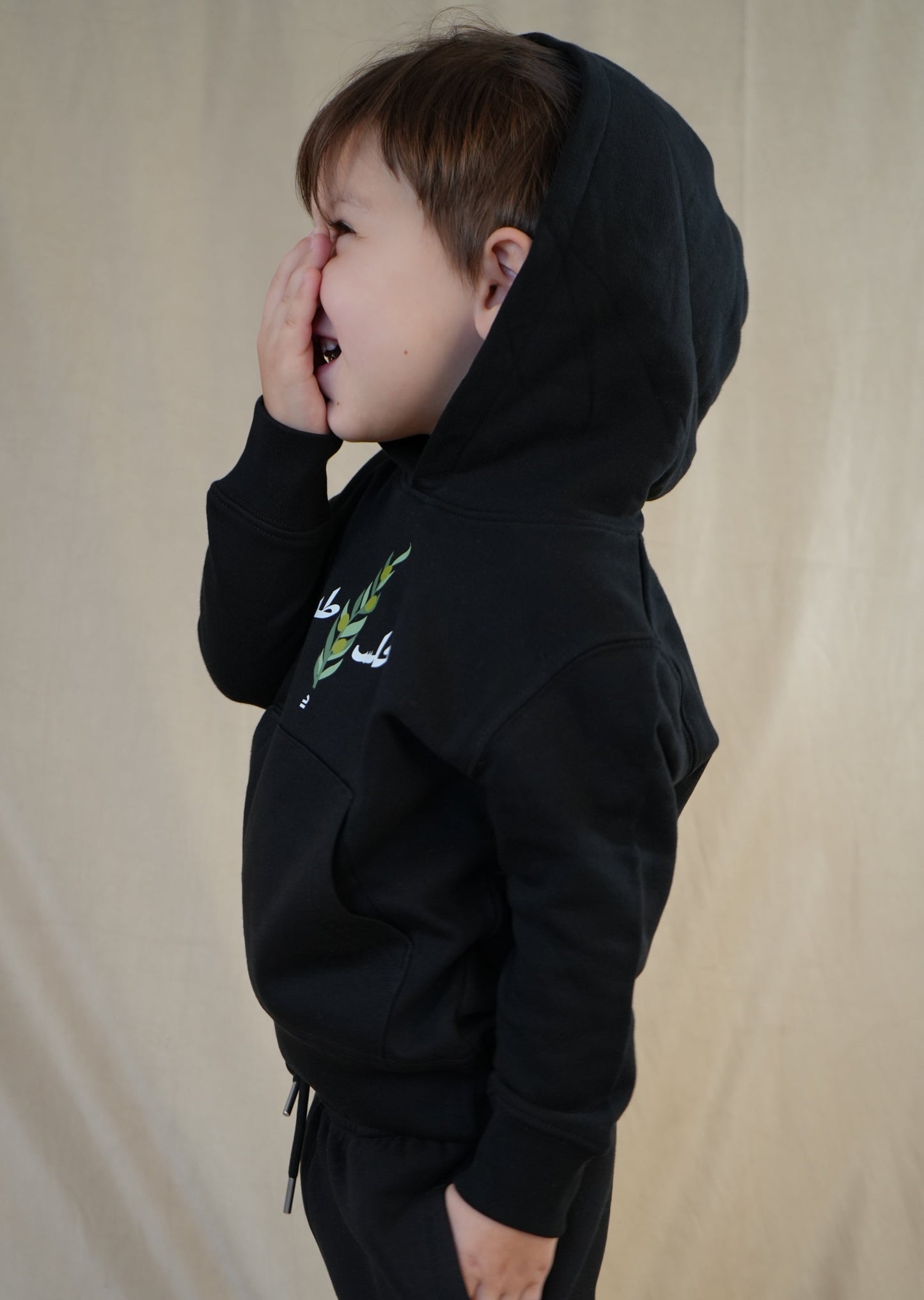 Olive Kinder Hoodie | Black | m/f